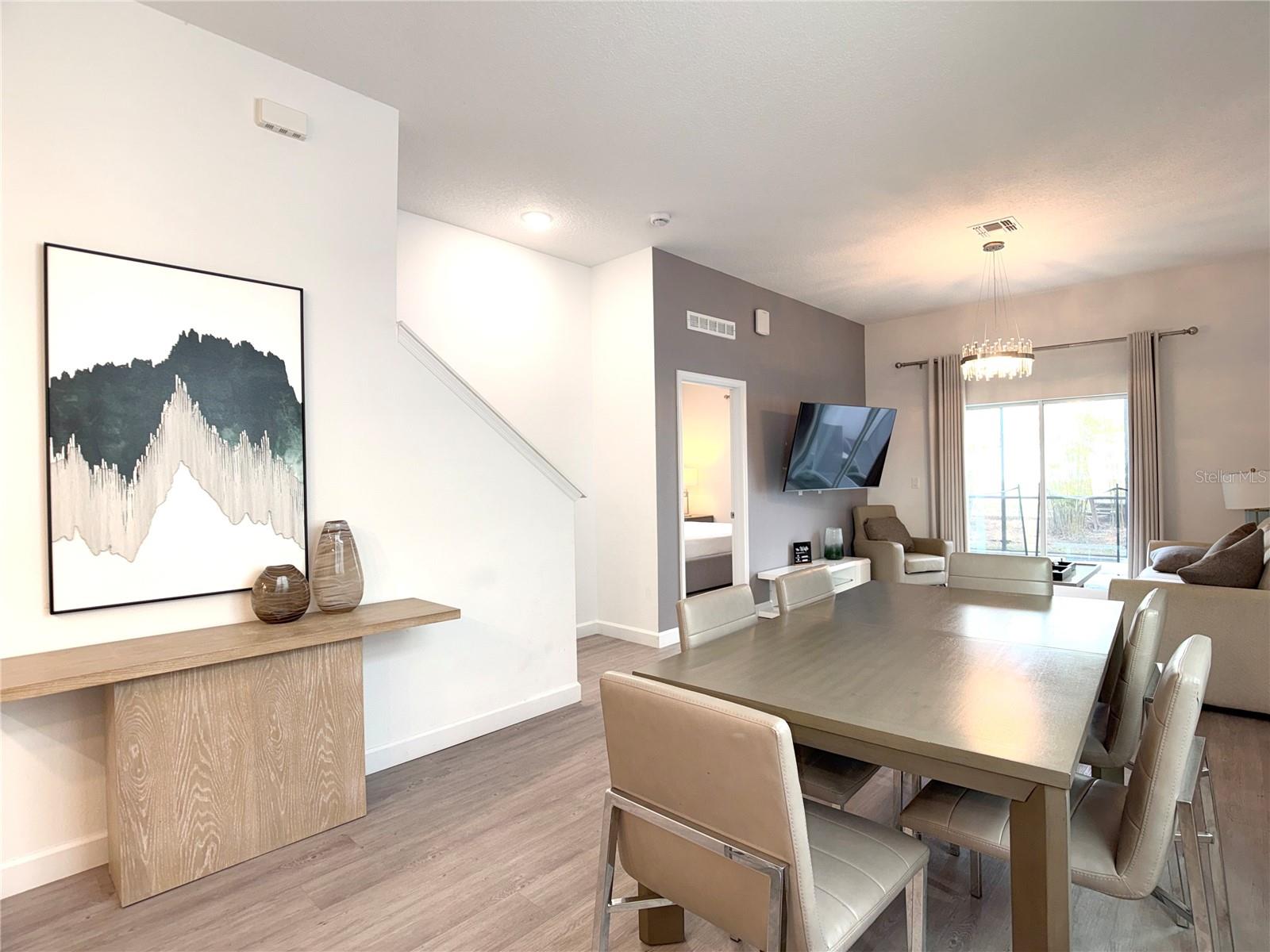 Image 9 of 37 For 332 Famagusta Drive