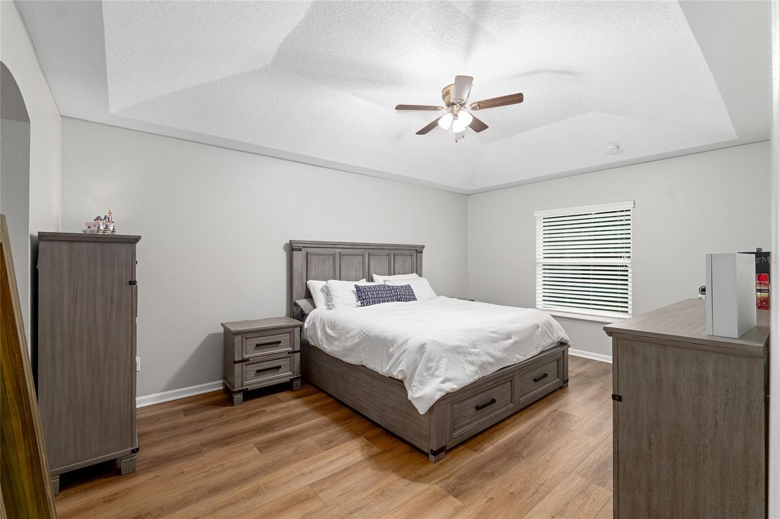 Image 27 of 49 For 8114 54th Street