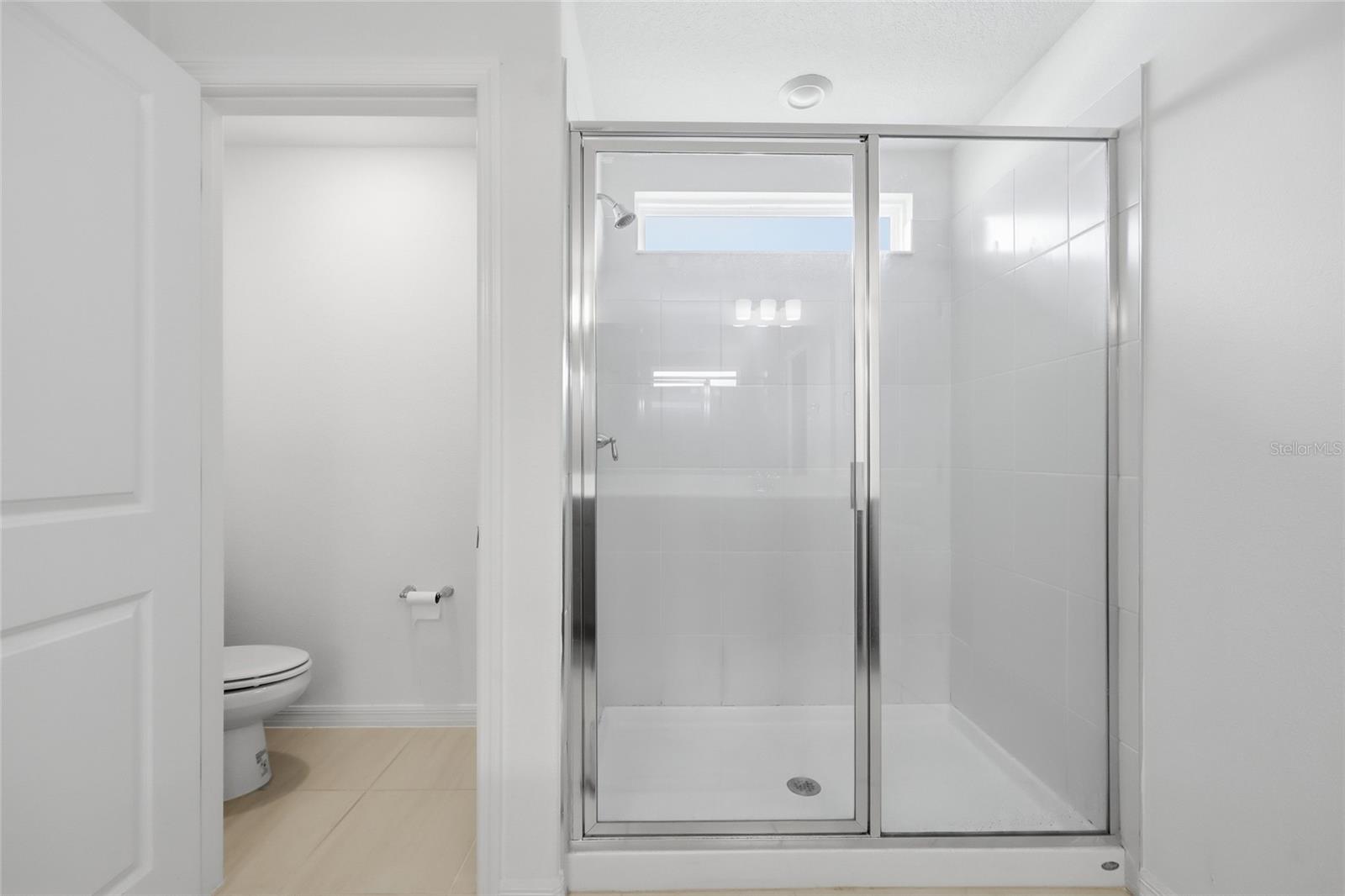 Listing photo id 36 for 6711 Willow View Avenue