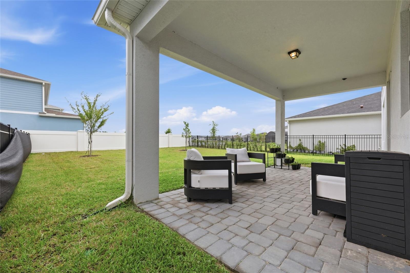 Listing photo id 46 for 6711 Willow View Avenue