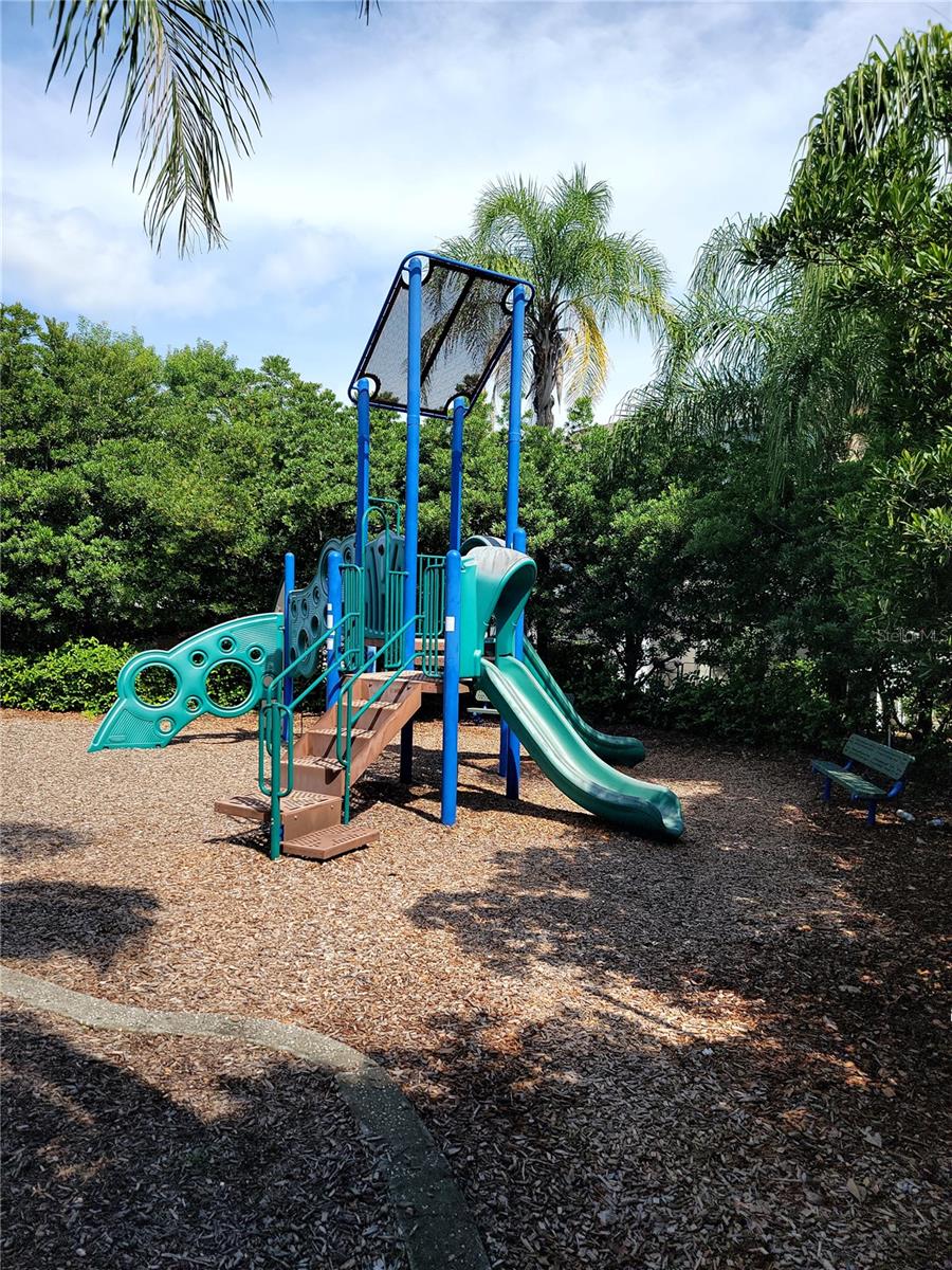 Image 22 of 31 For 4113 Hedge Maple Place