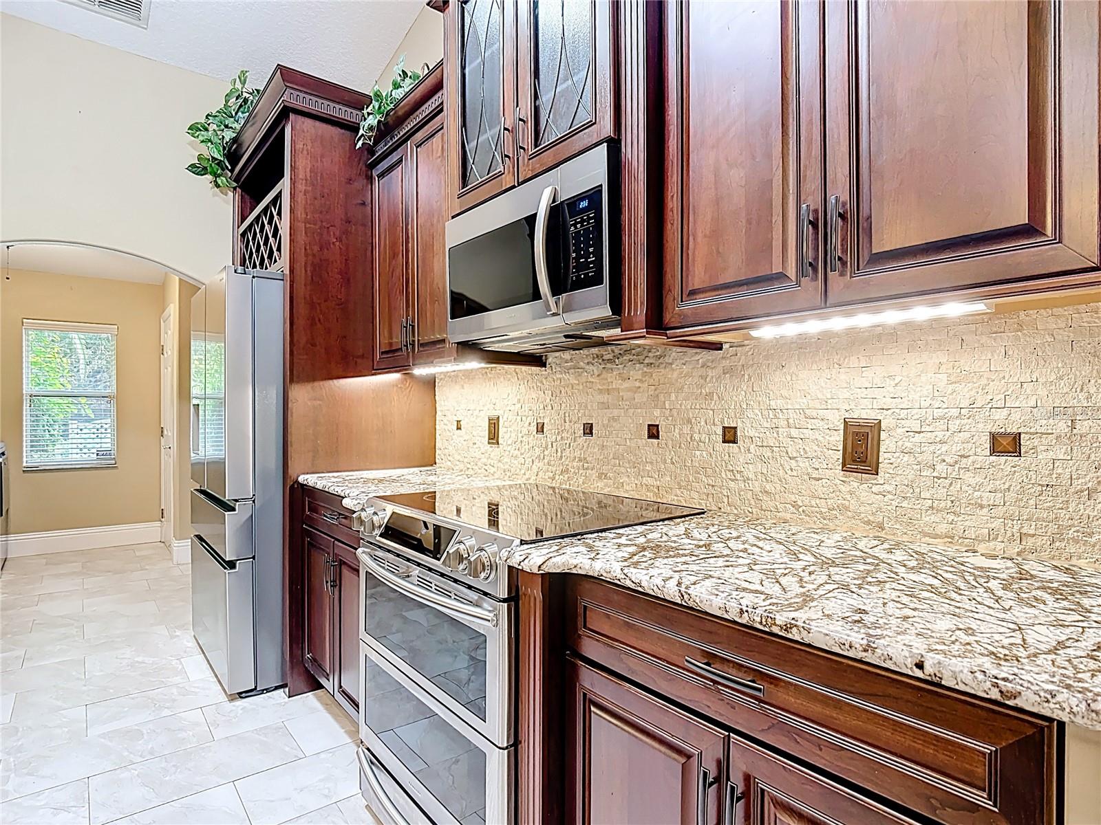 Image 11 of 49 For 2514 Caithness Way