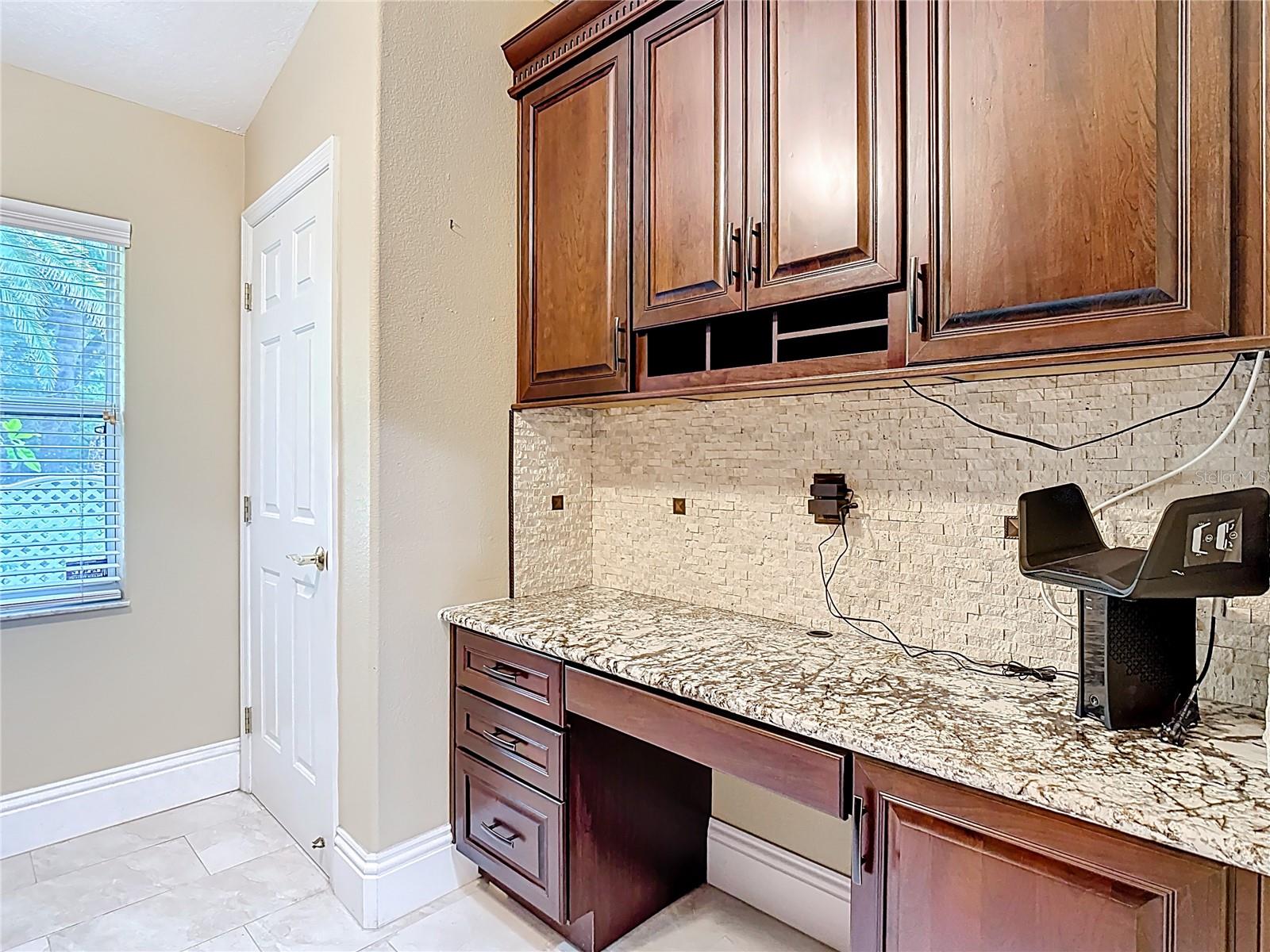 Image 12 of 49 For 2514 Caithness Way