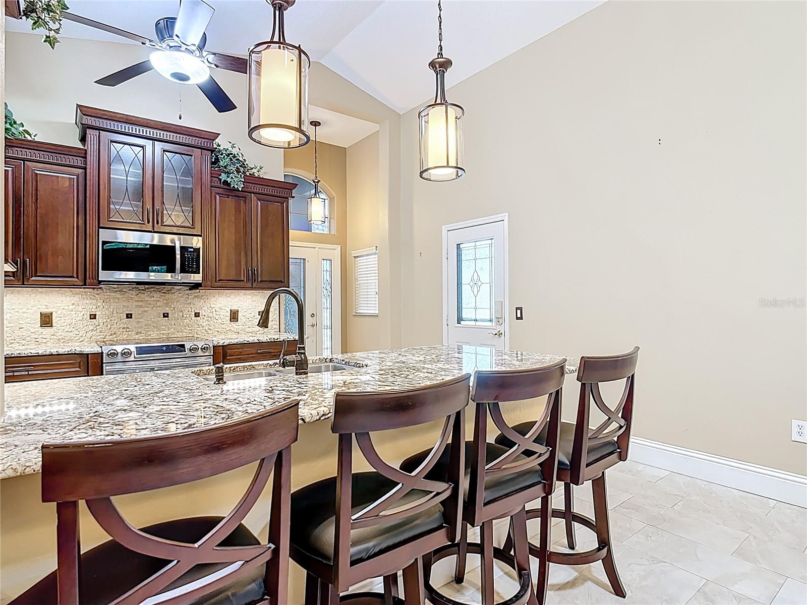 Image 15 of 49 For 2514 Caithness Way