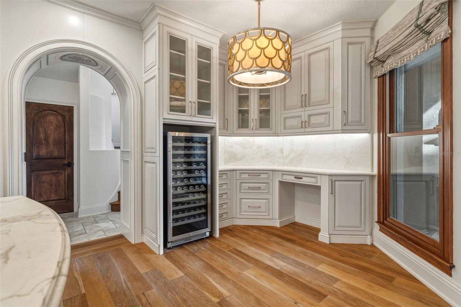 Image 11 of 54 For 2439 Roat Drive