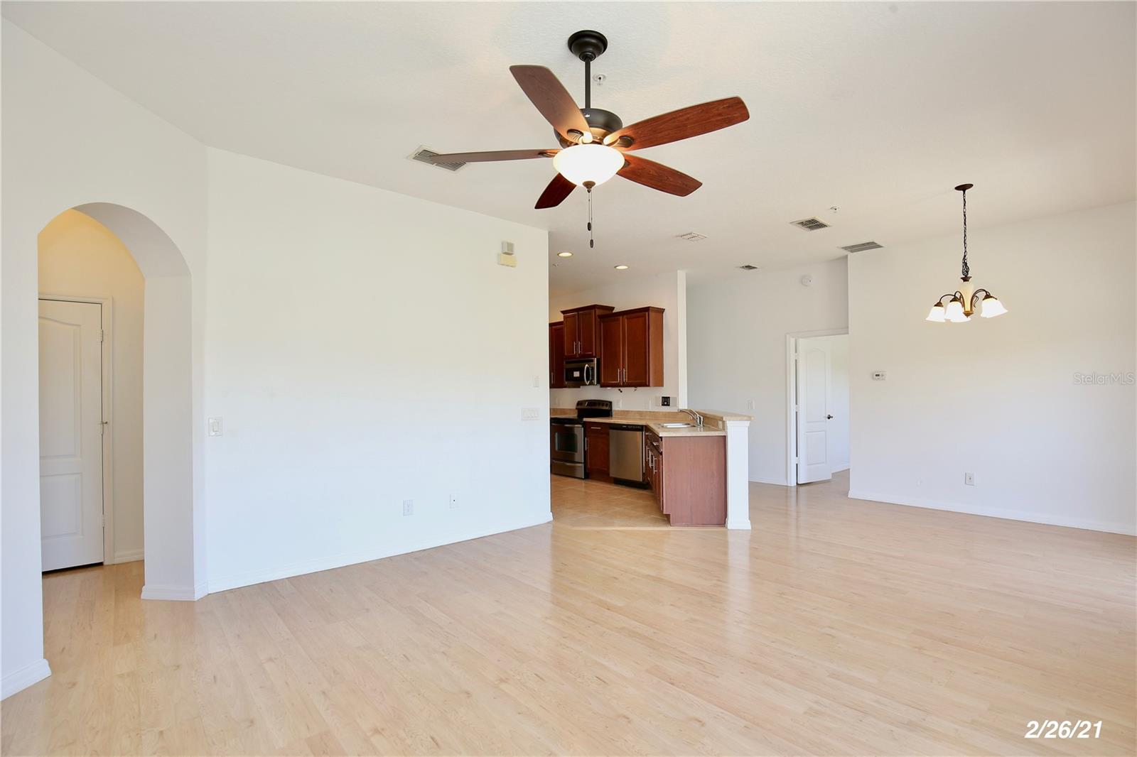 Image 5 of 22 For 10710 Dawson Lily Way 38a