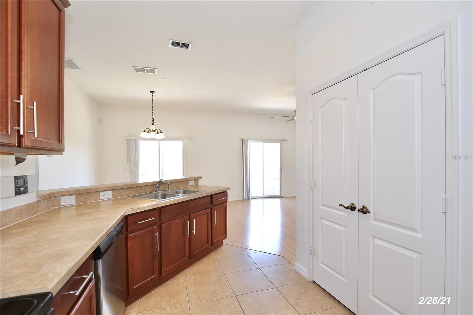 Image 8 of 22 For 10710 Dawson Lily Way 38a