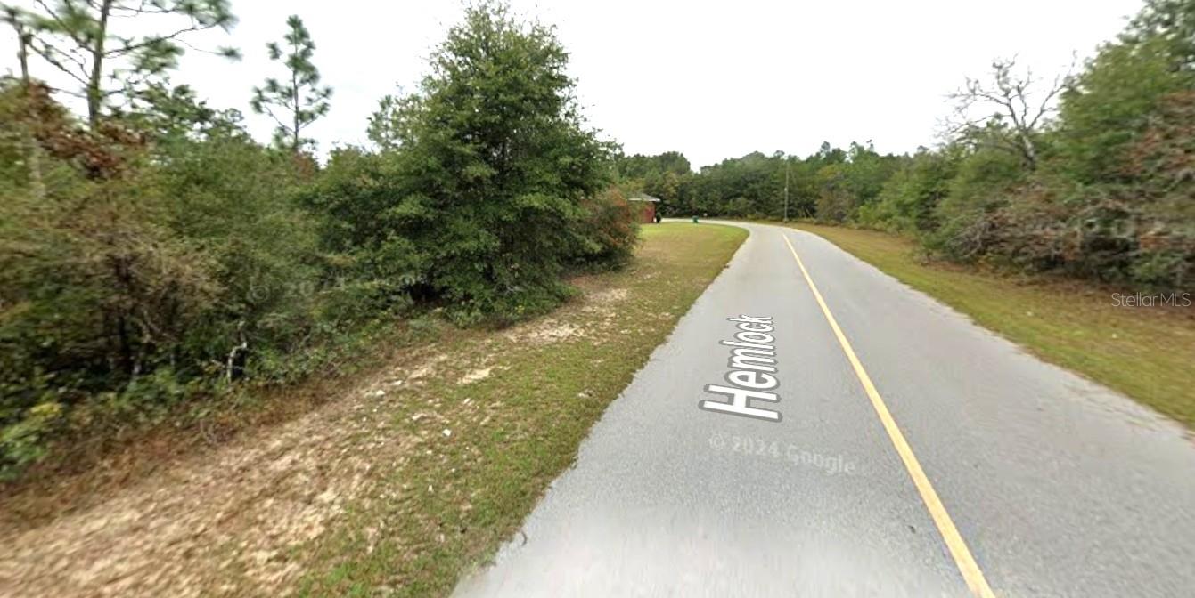 Image 3 of 5 For Hemlock Circle