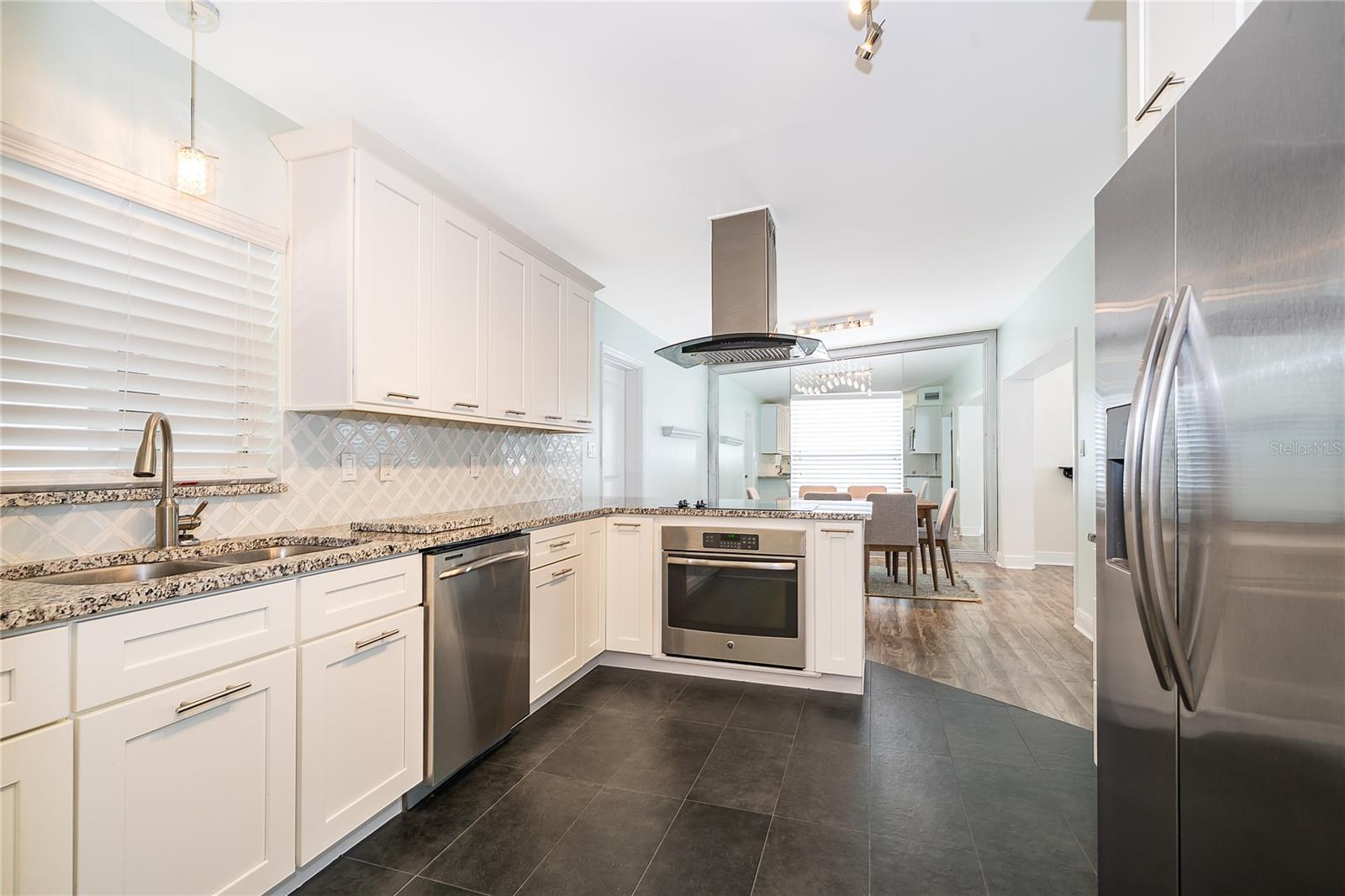 Image 12 of 35 For 4610 Elaine Place