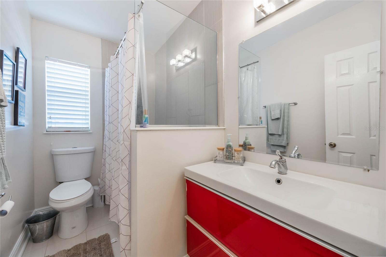 Image 30 of 35 For 4610 Elaine Place