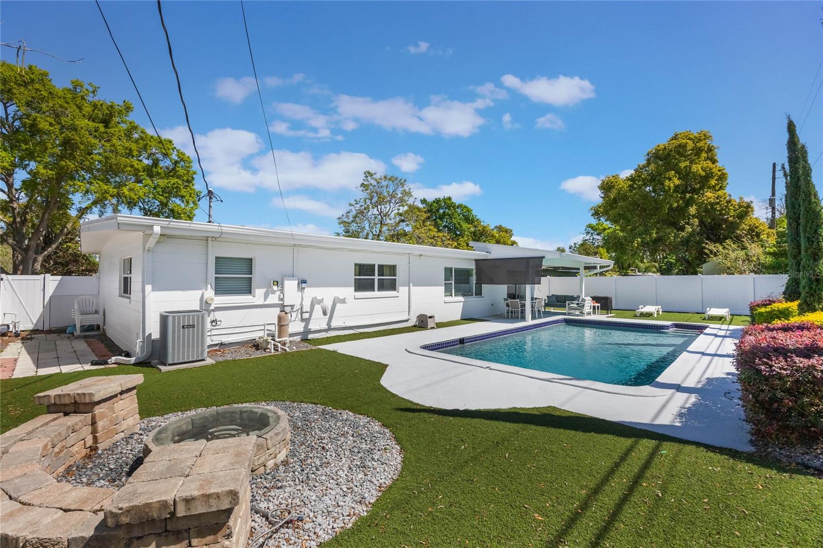 Image 33 of 35 For 4610 Elaine Place