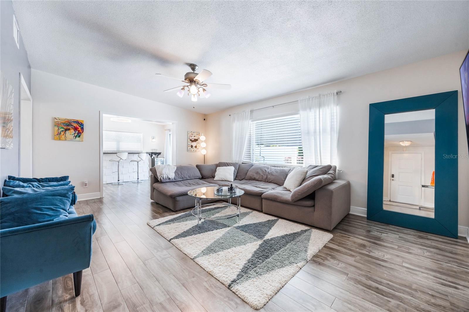 Image 7 of 35 For 4610 Elaine Place