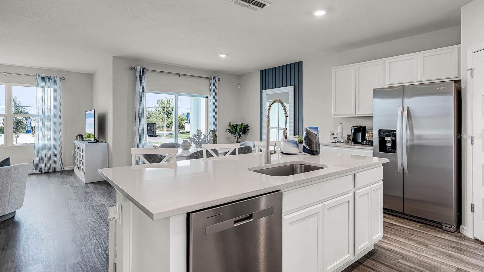 Image 7 of 32 For 3827 Pomelo Drive