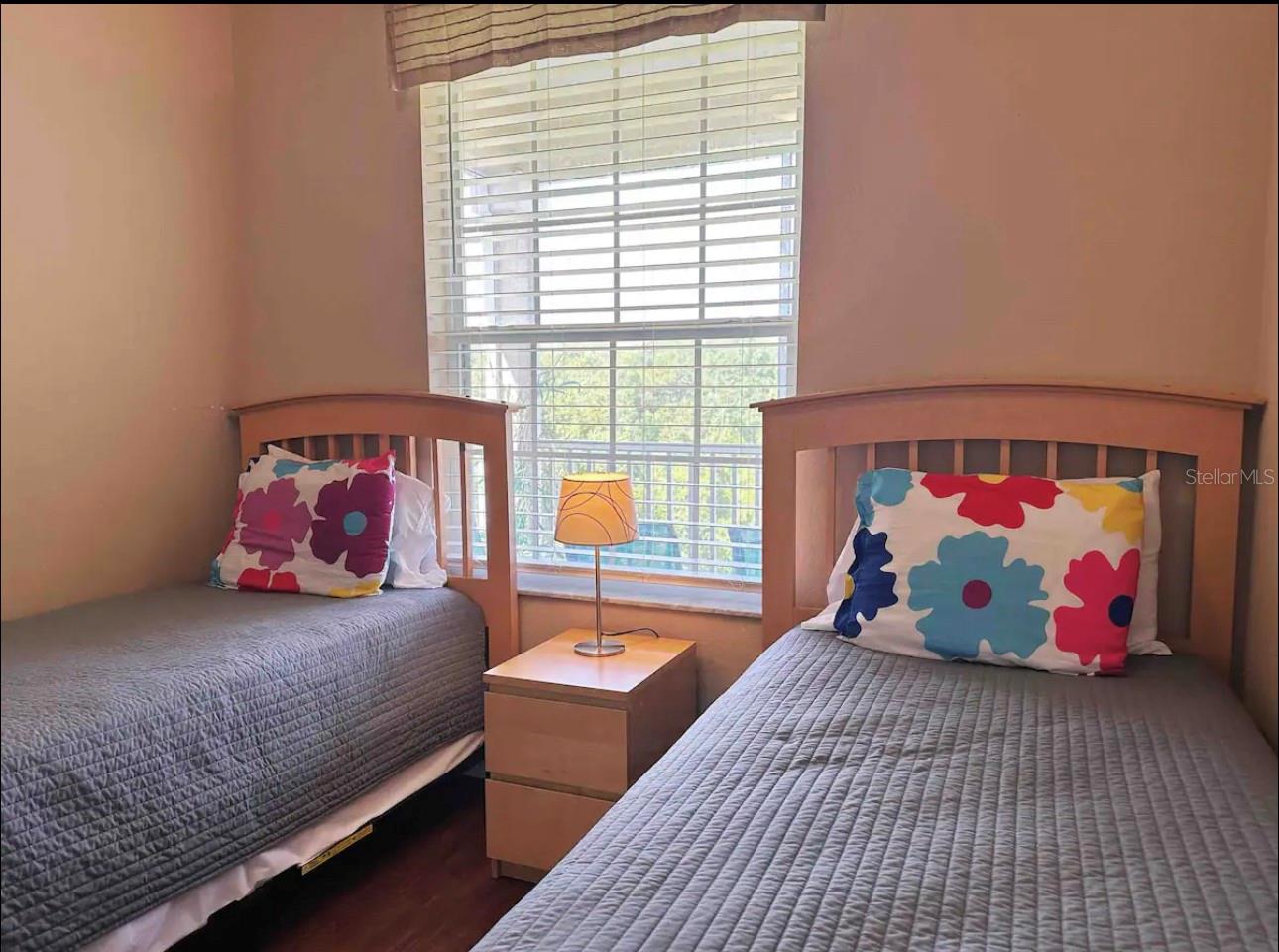 Image 14 of 37 For 2310 Silver Palm Drive 302