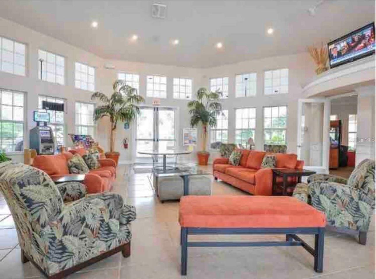 Image 31 of 37 For 2310 Silver Palm Drive 302