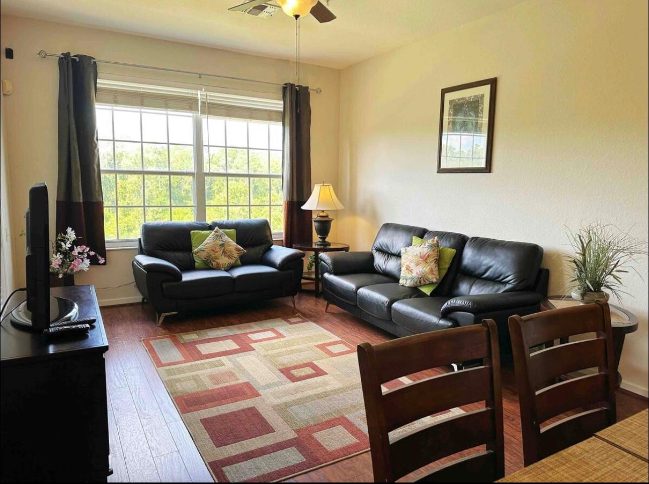 Image 4 of 37 For 2310 Silver Palm Drive 302