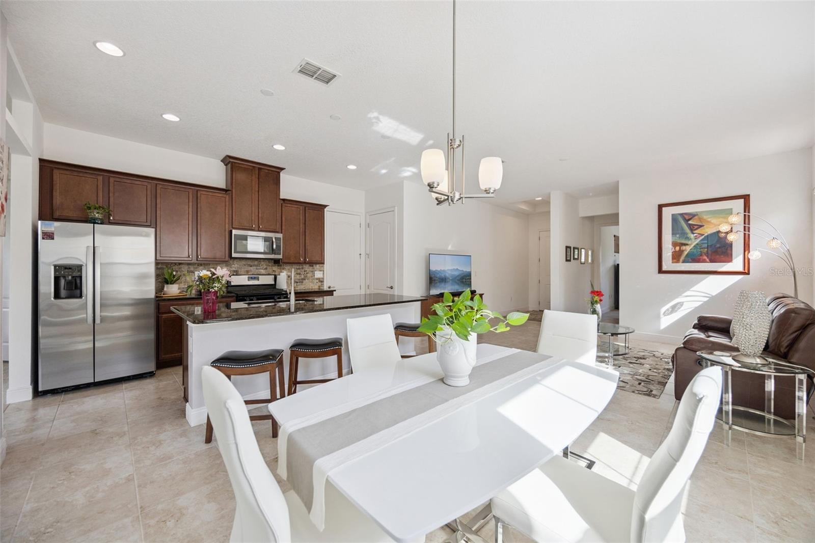 Image 10 of 46 For 4902 Fountainwood Drive