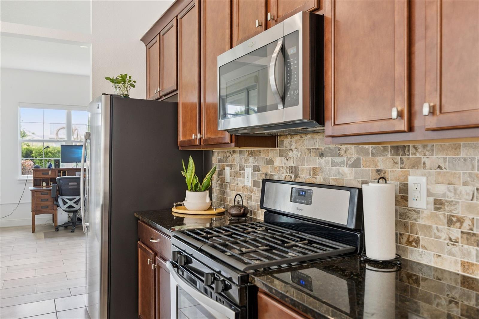 Image 13 of 46 For 4902 Fountainwood Drive