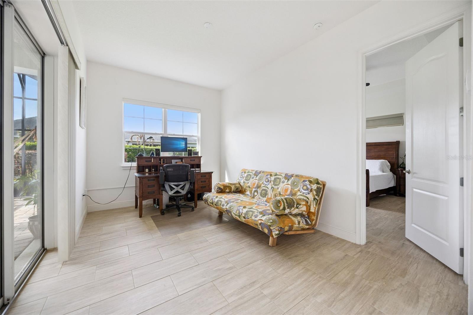 Image 15 of 46 For 4902 Fountainwood Drive