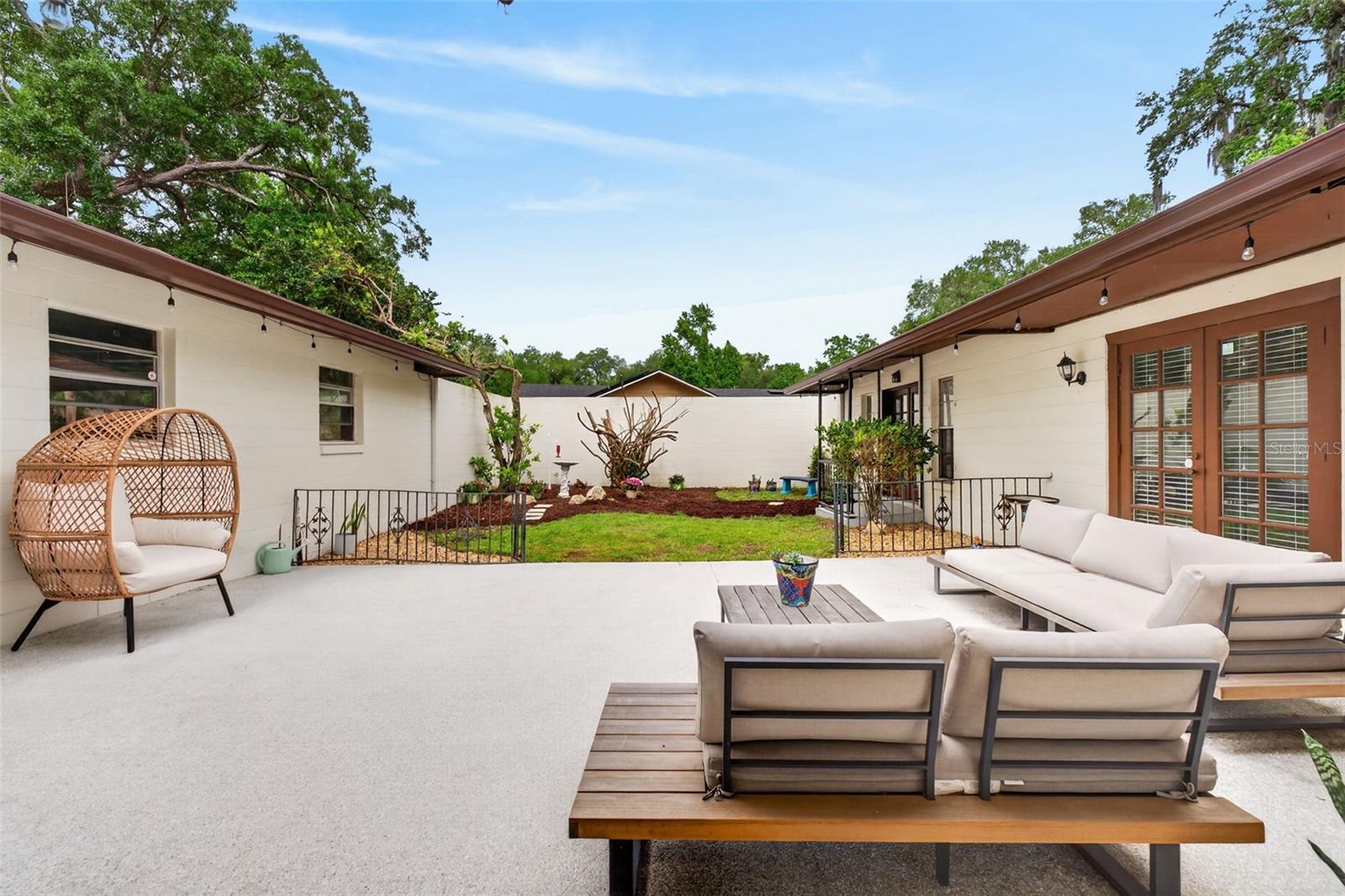 Image 15 of 63 For 517 San Sebastian Prado