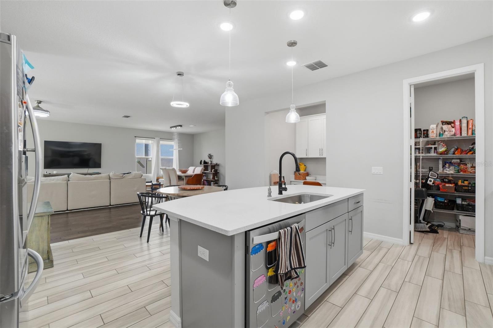 Image 15 of 42 For 8355 Torcello Isle Drive