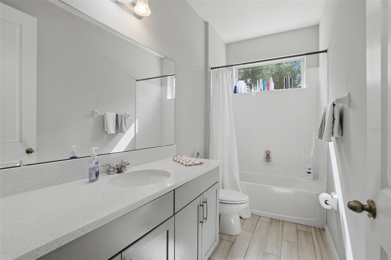 Image 18 of 42 For 8355 Torcello Isle Drive