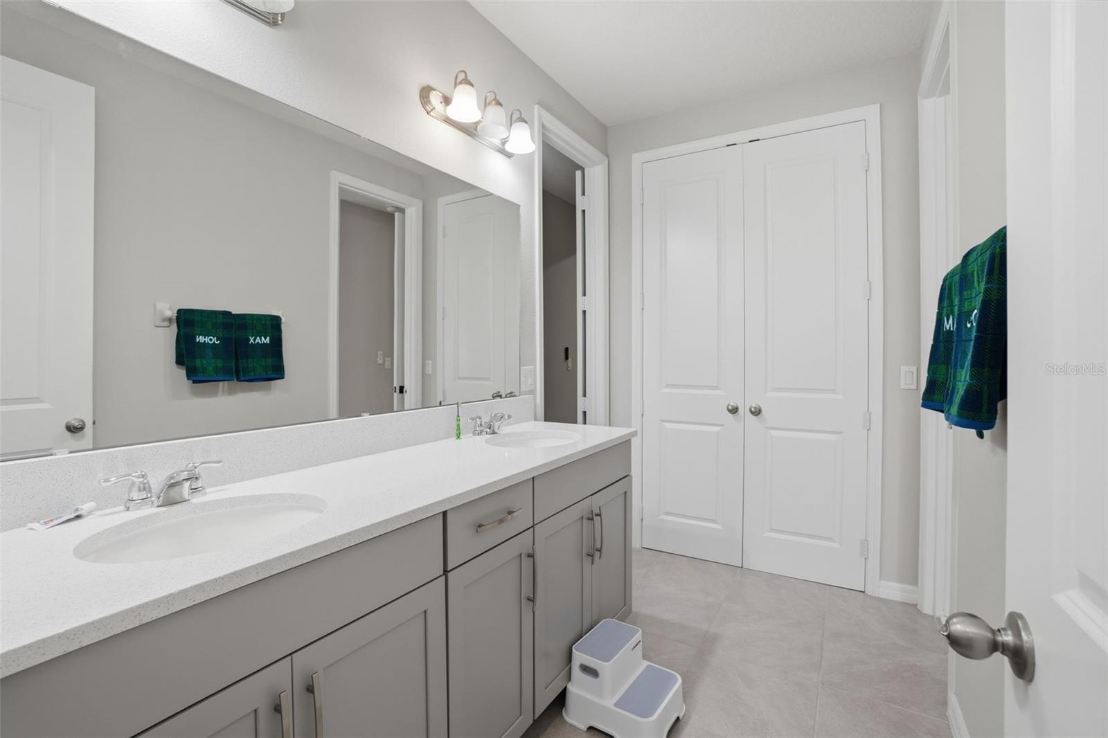 Image 32 of 42 For 8355 Torcello Isle Drive