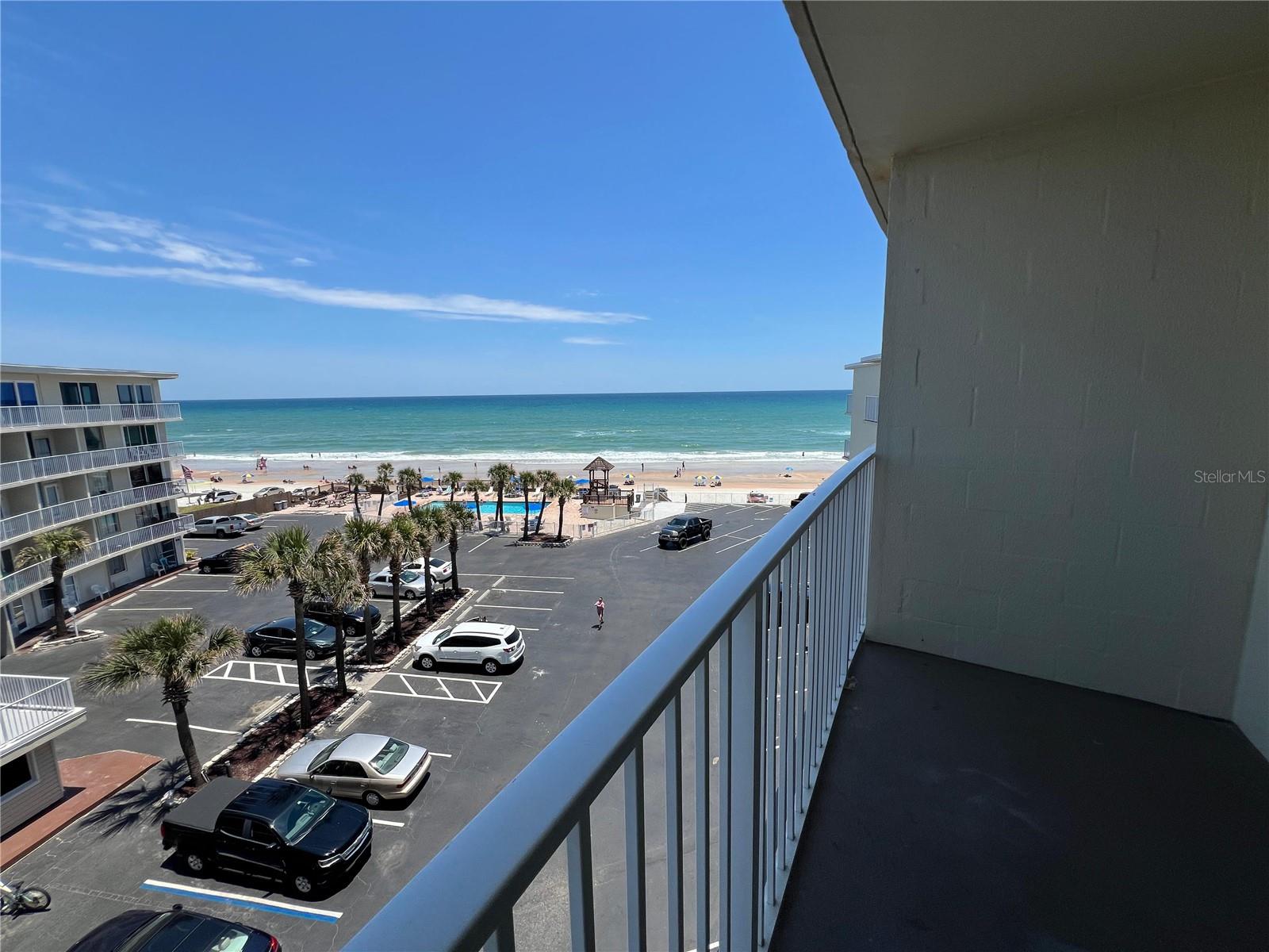 Image 11 of 42 For 1233 Atlantic Avenue 5210