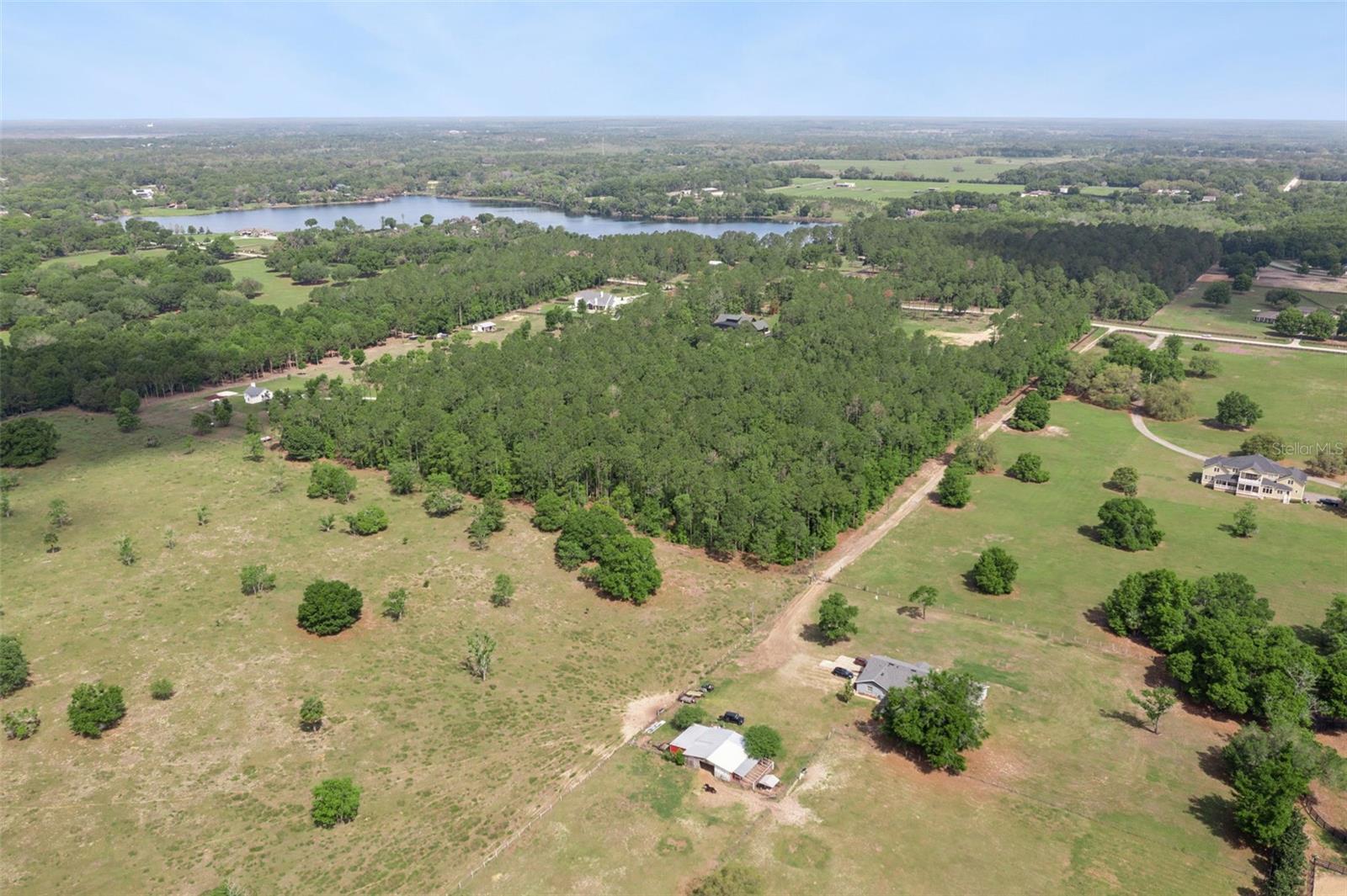 Image 11 of 15 For Lake Seneca Road