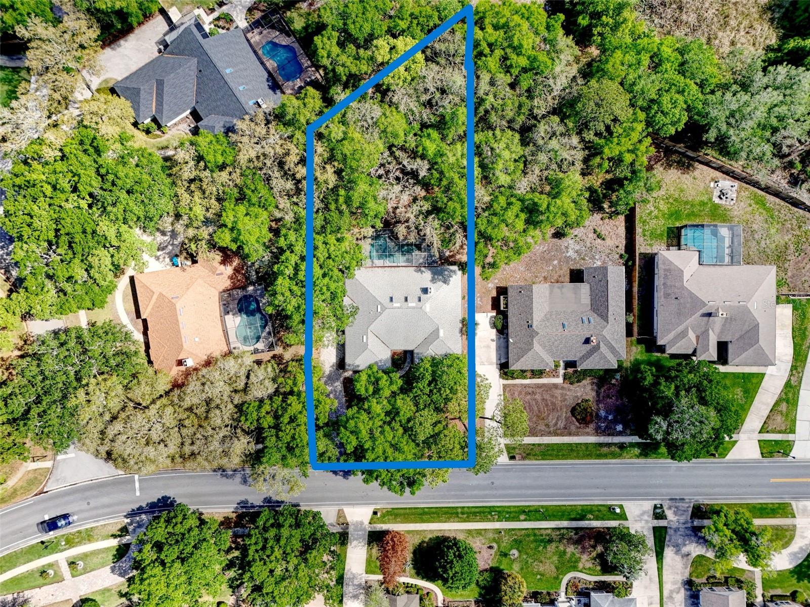 Image 11 of 82 For 1825 Seneca Boulevard