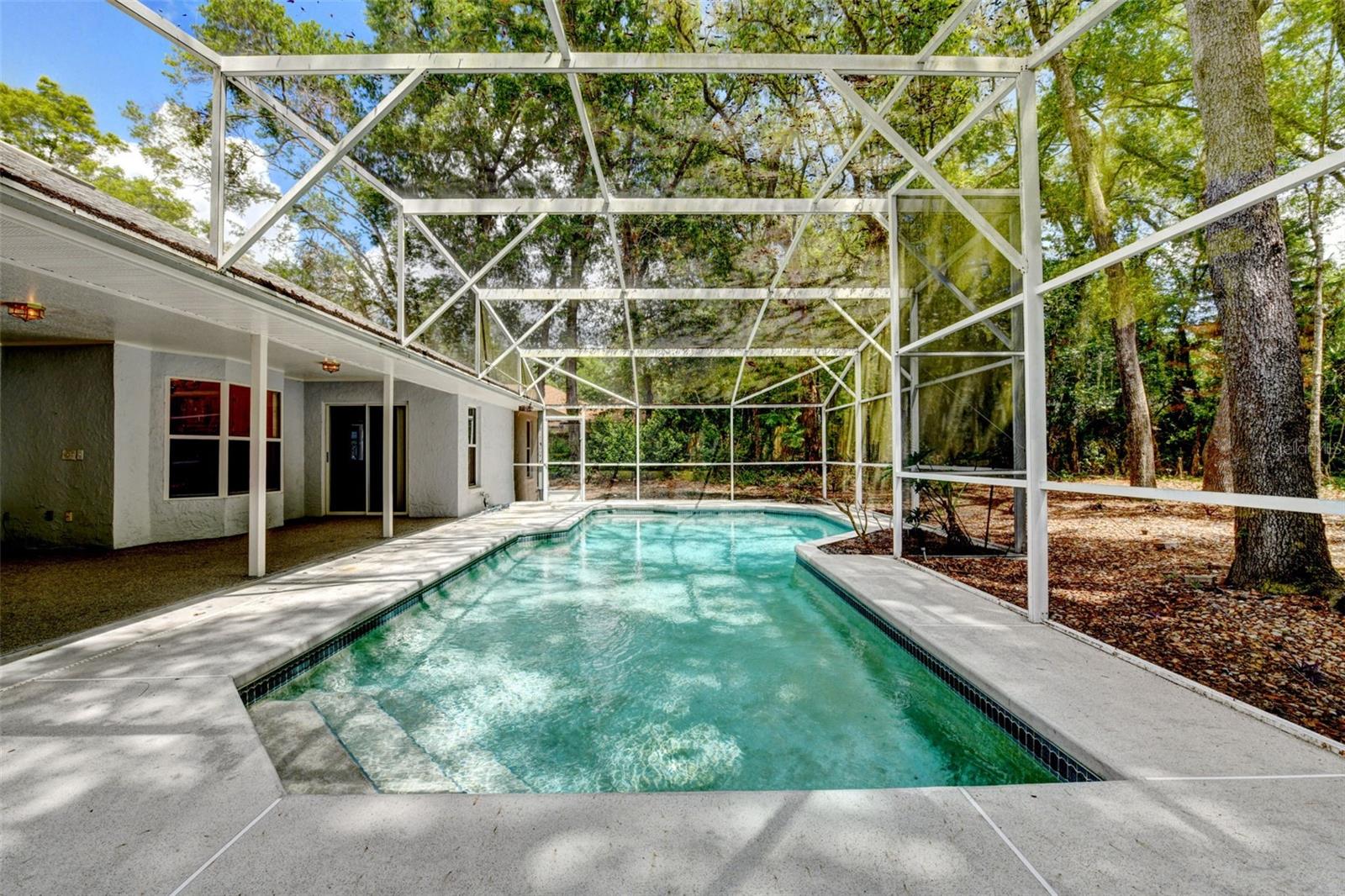 Image 14 of 82 For 1825 Seneca Boulevard