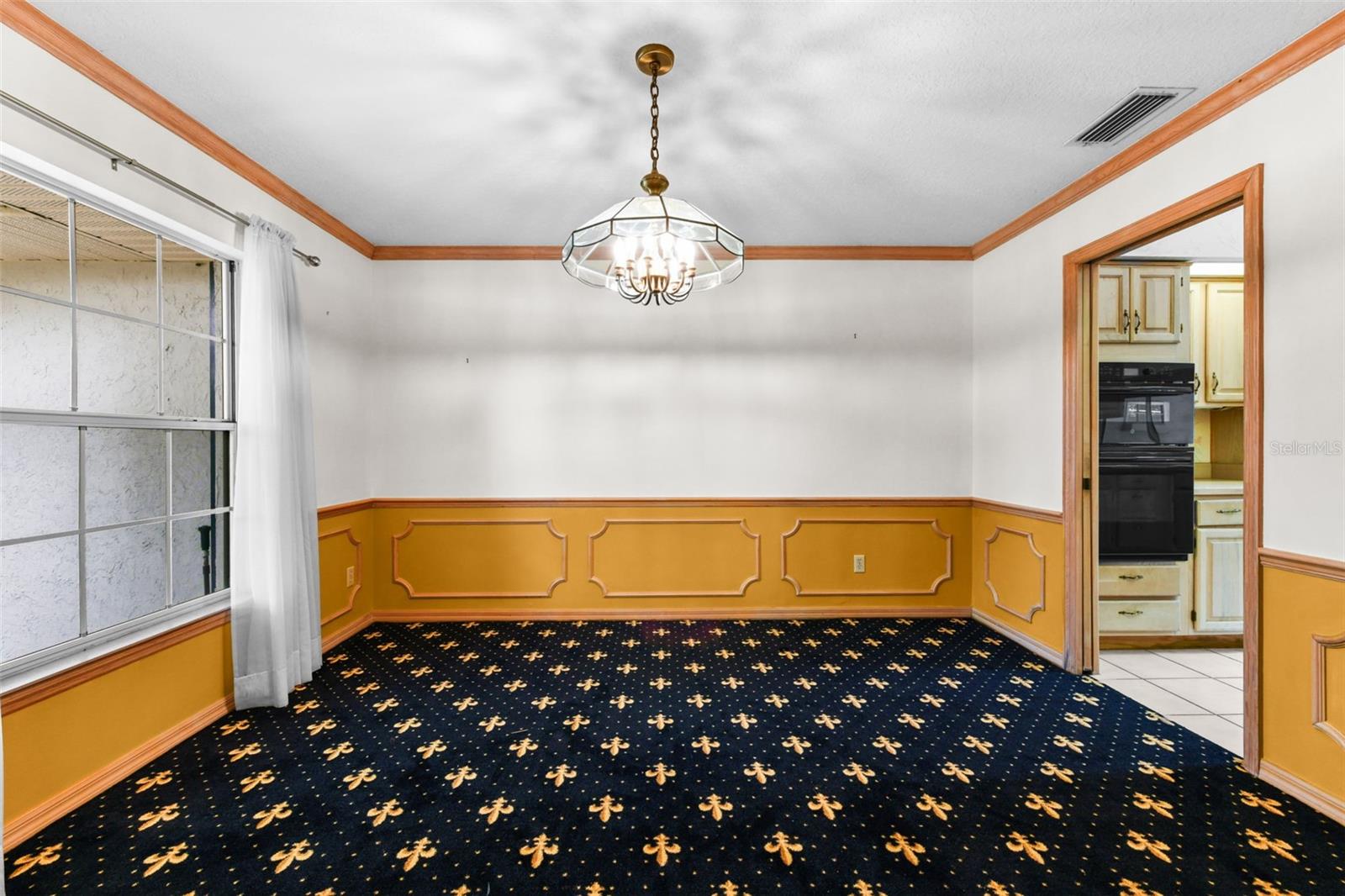 Image 29 of 82 For 1825 Seneca Boulevard