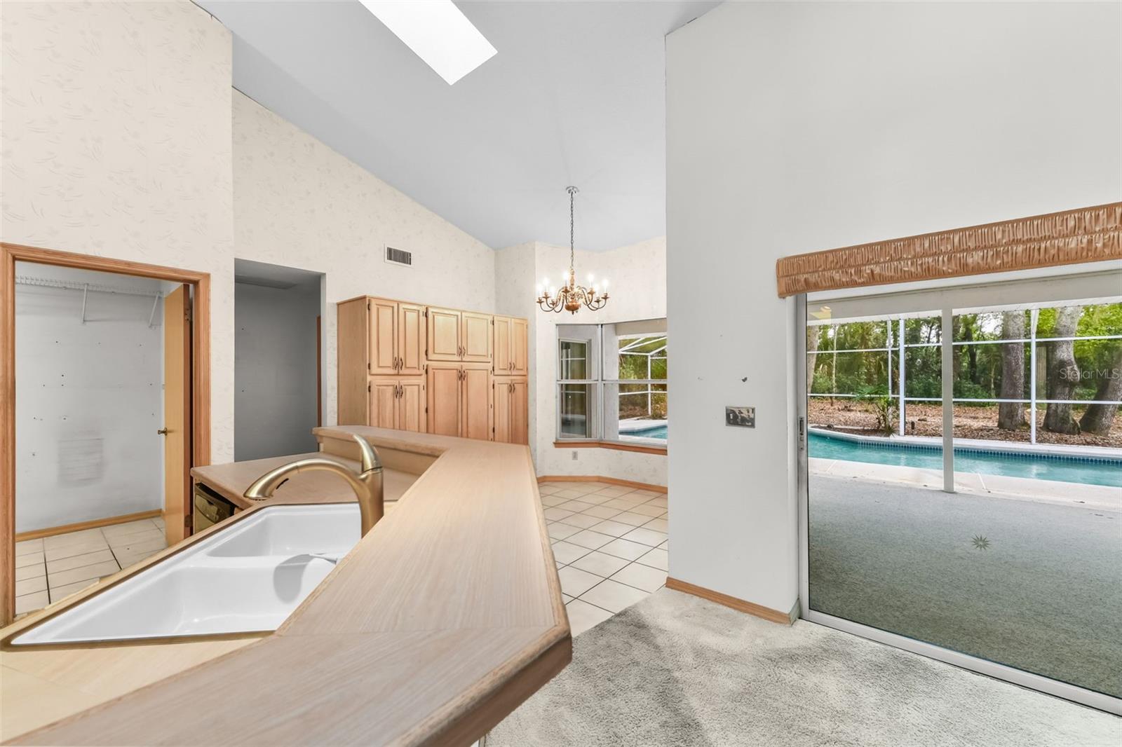 Image 38 of 82 For 1825 Seneca Boulevard