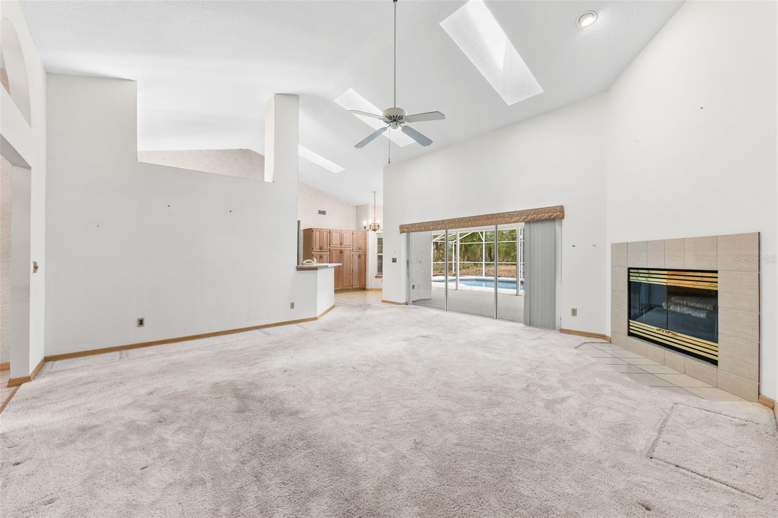 Image 41 of 82 For 1825 Seneca Boulevard