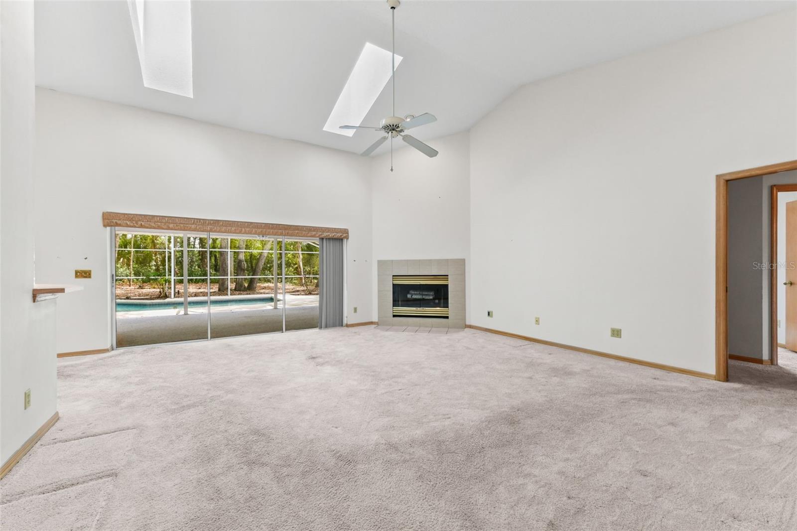 Image 42 of 82 For 1825 Seneca Boulevard