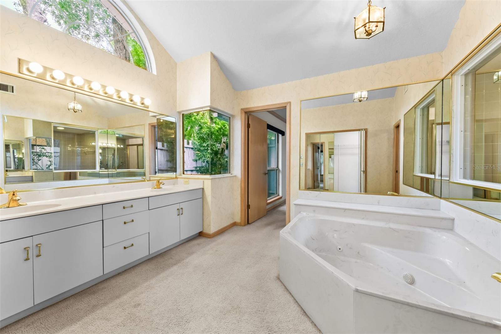 Image 52 of 82 For 1825 Seneca Boulevard