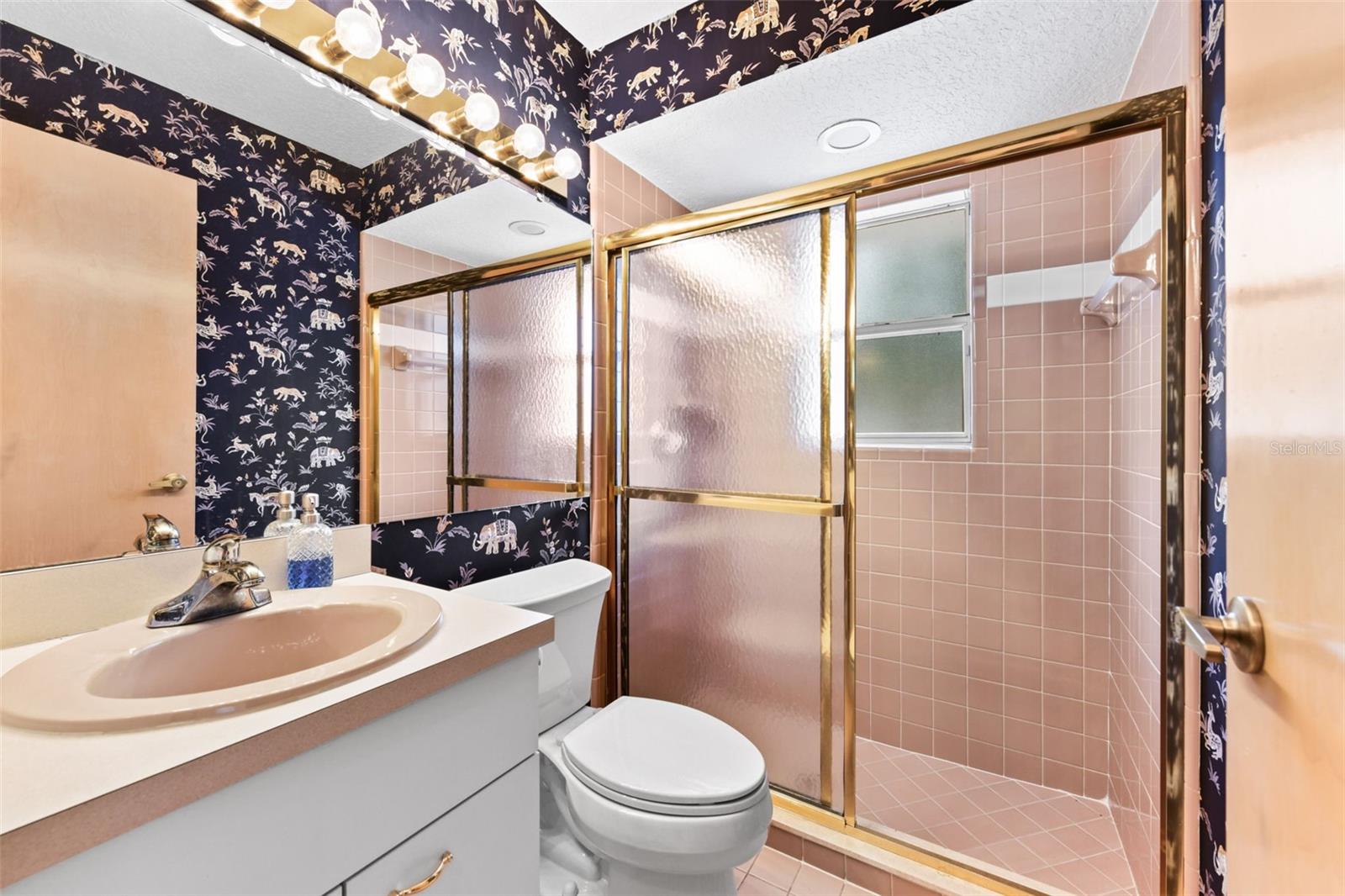 Image 60 of 82 For 1825 Seneca Boulevard