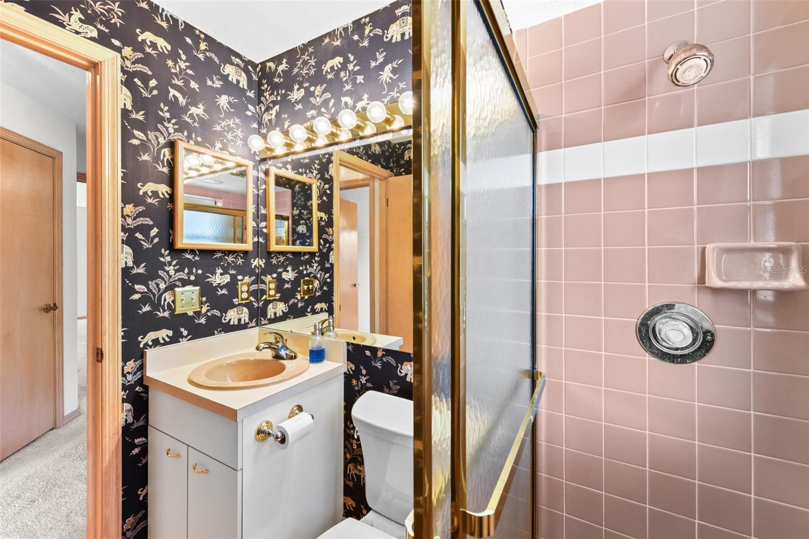 Image 61 of 82 For 1825 Seneca Boulevard