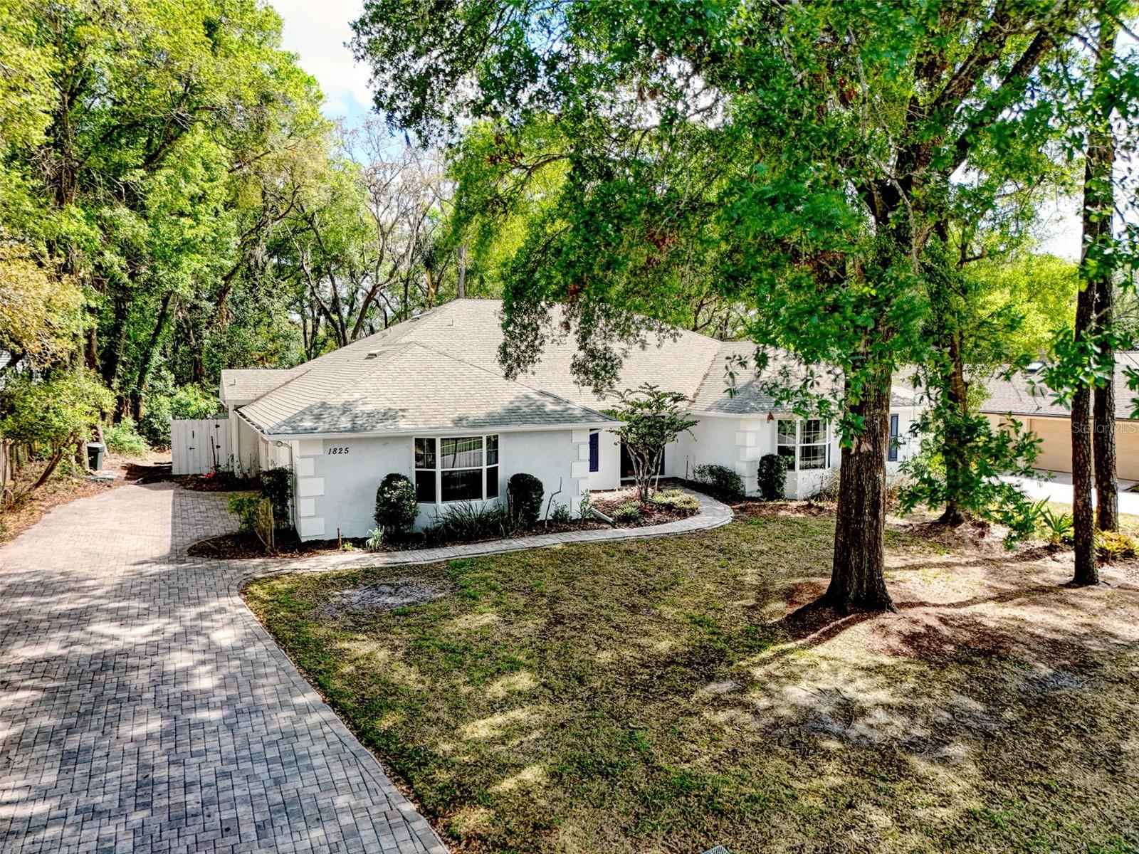 Image 7 of 82 For 1825 Seneca Boulevard