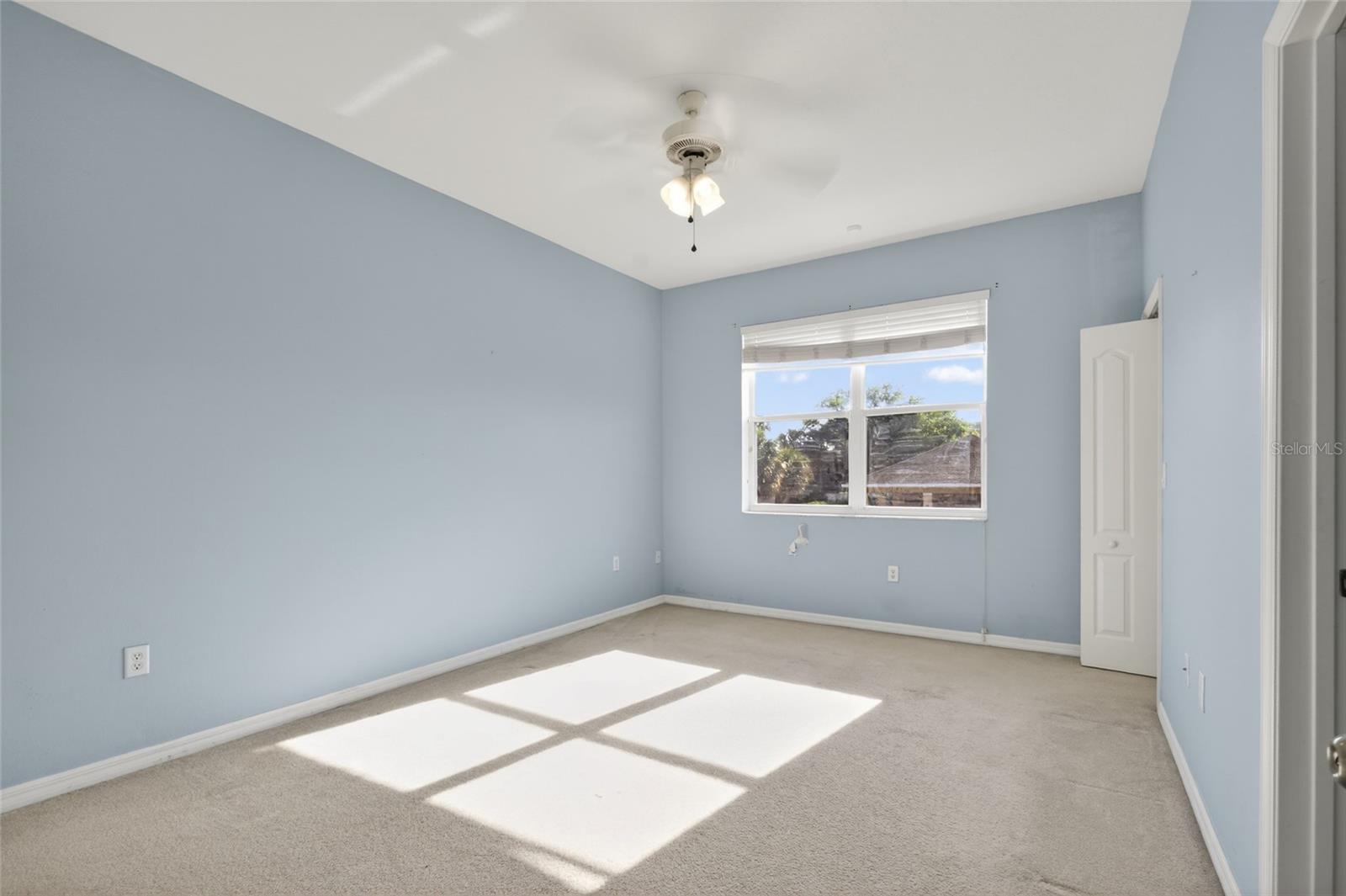 Image 18 of 29 For 538 Bexley Drive