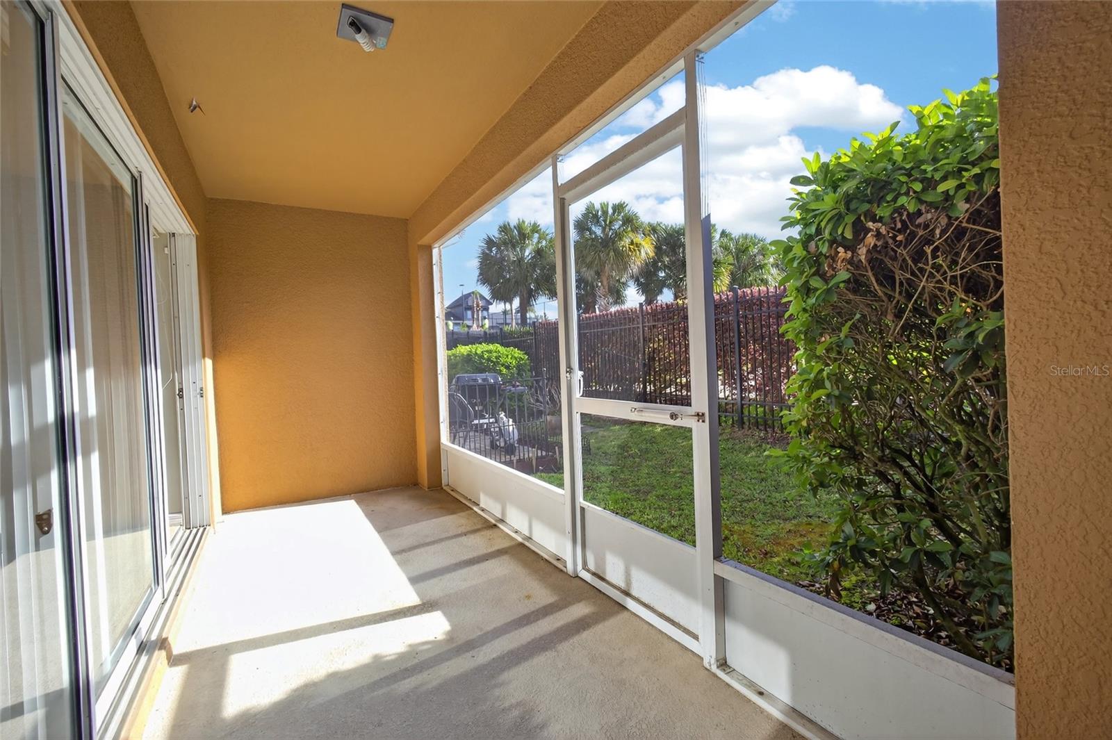 Image 23 of 29 For 538 Bexley Drive