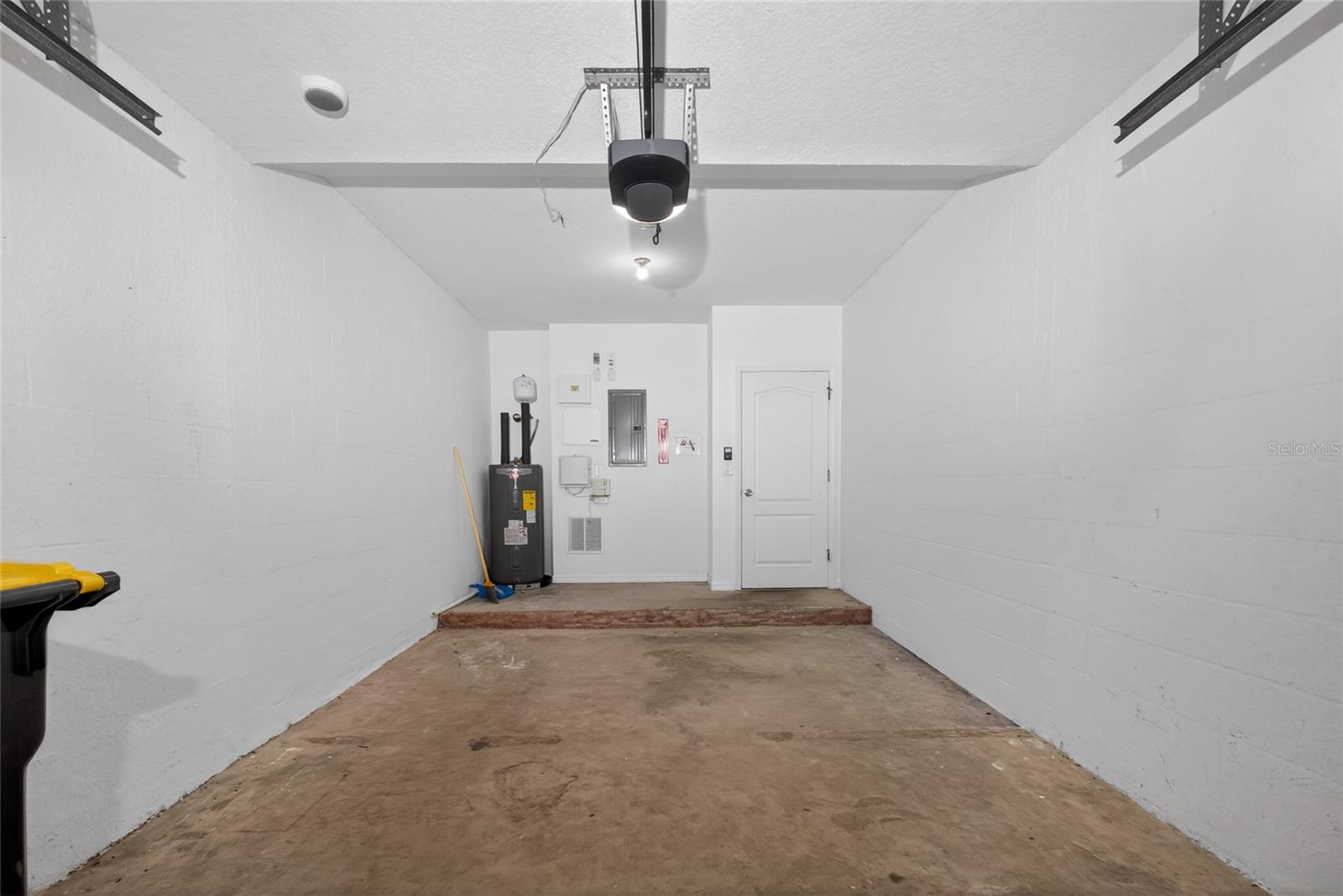 Image 24 of 29 For 538 Bexley Drive