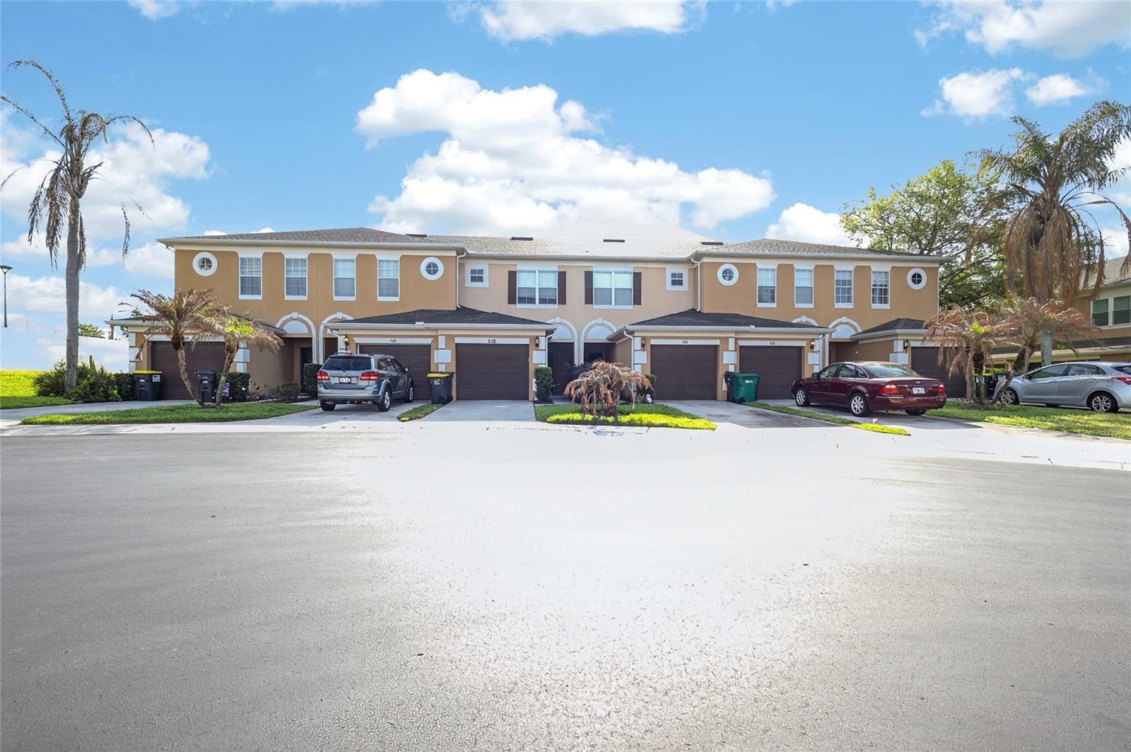 Image 4 of 29 For 538 Bexley Drive