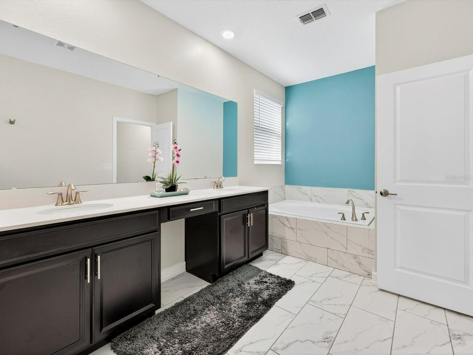 Image 20 of 25 For 620 Sticks Street