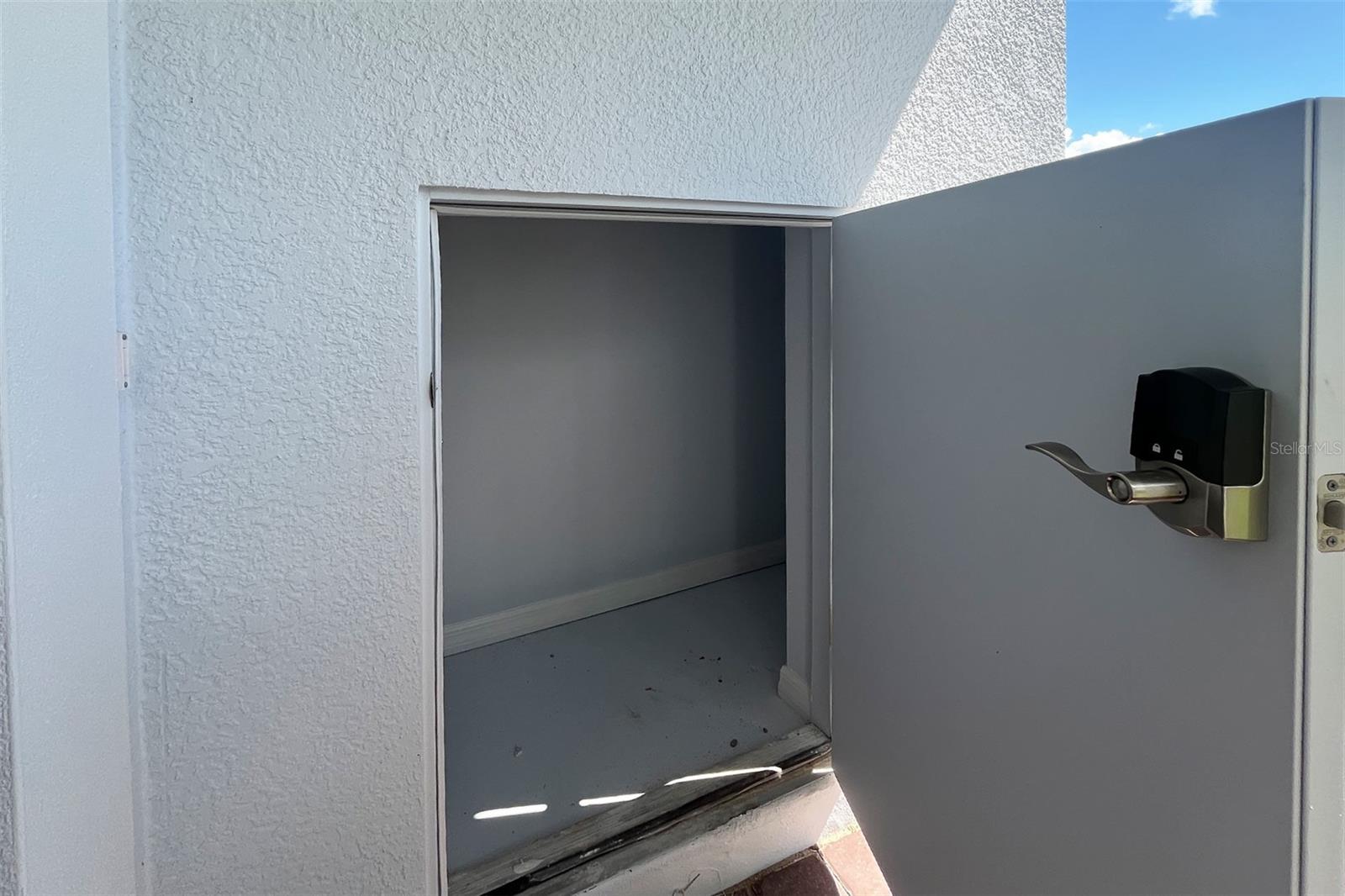 Image 12 of 18 For 7036 Rolling Leaf Road