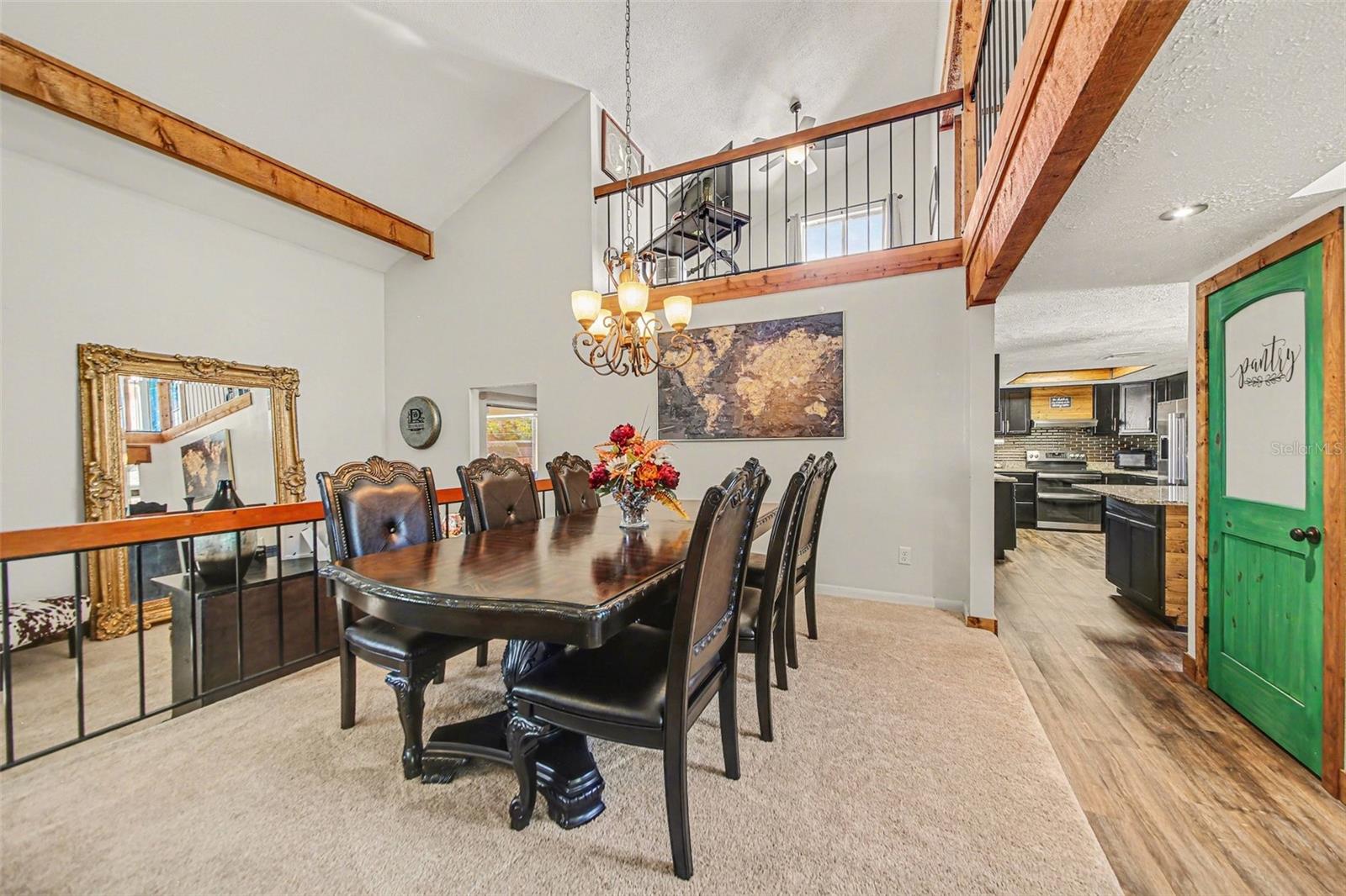 Image 11 of 37 For 916 Cleveland Street