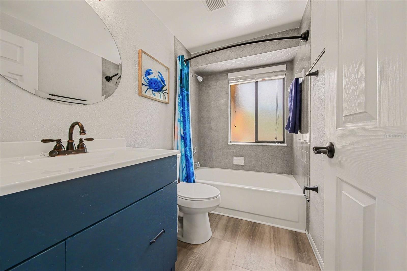 Image 30 of 37 For 916 Cleveland Street