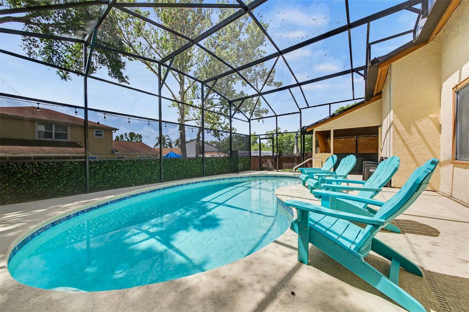 Image 35 of 37 For 916 Cleveland Street