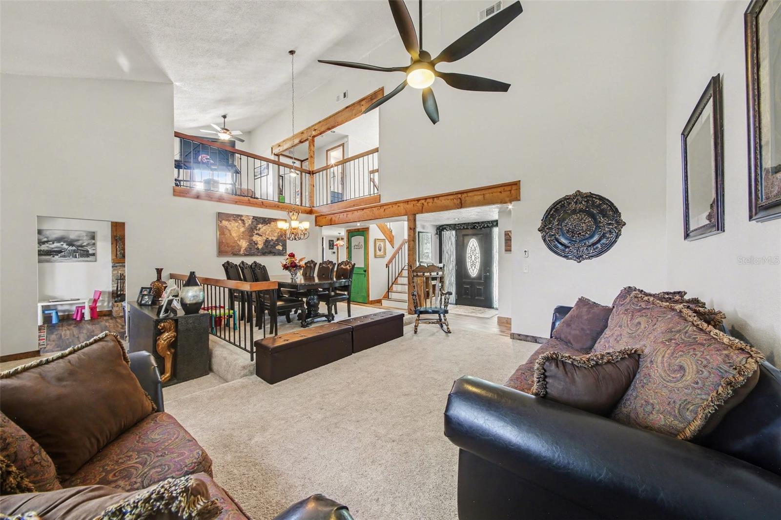 Image 7 of 37 For 916 Cleveland Street