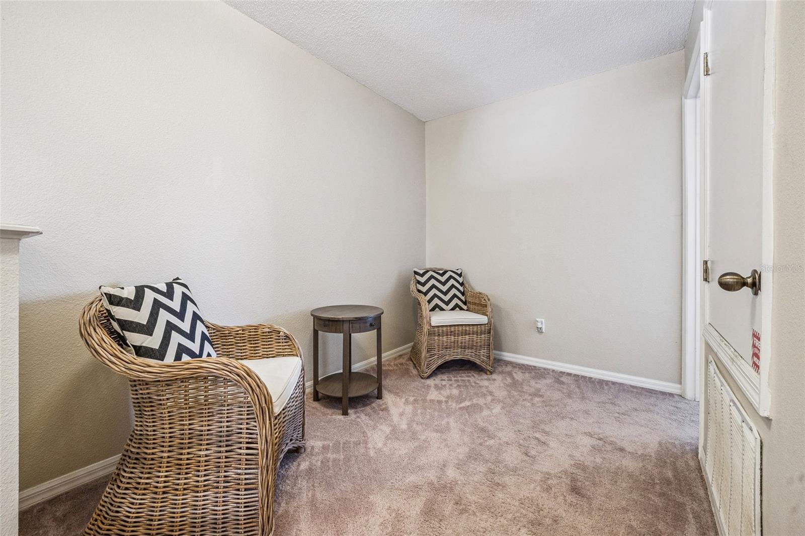 Image 14 of 51 For 563 Bailey Circle